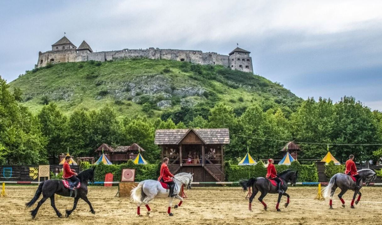 Tour to Zalahaláp, Tapolca & Sümeg - optional program offer (Nagykanizsa)